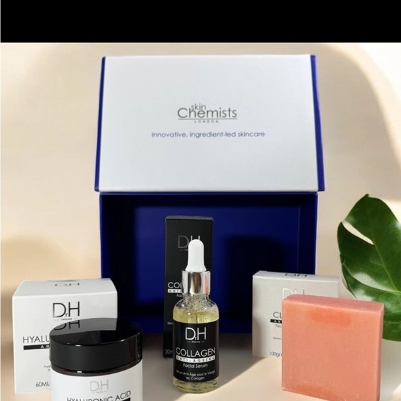 Anti ageing skincare - Picture 3 of 4